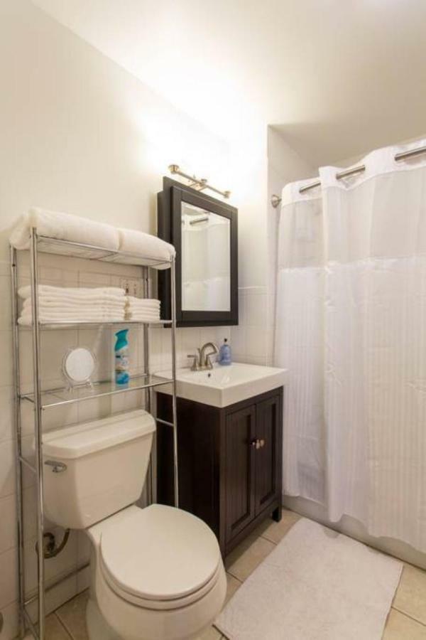 Апартаменти Wrigley Oasis! Steps From The Field! - 3Bd 1Ba Чикаго Екстер'єр фото