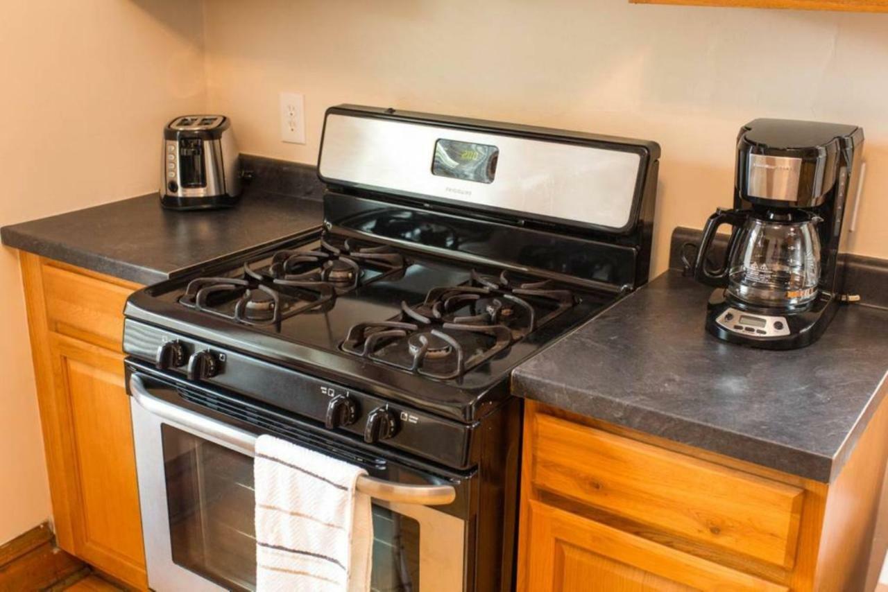 Апартаменти Wrigley Oasis! Steps From The Field! - 3Bd 1Ba Чикаго Екстер'єр фото
